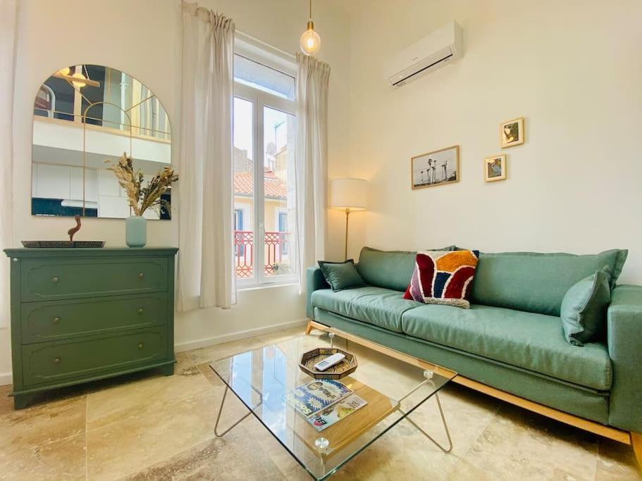 "Le Refuge" Duplex Quartier Haut, Climatise Sete Bagian luar foto